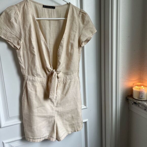 Abercrombie romper - Picture 1 of 3